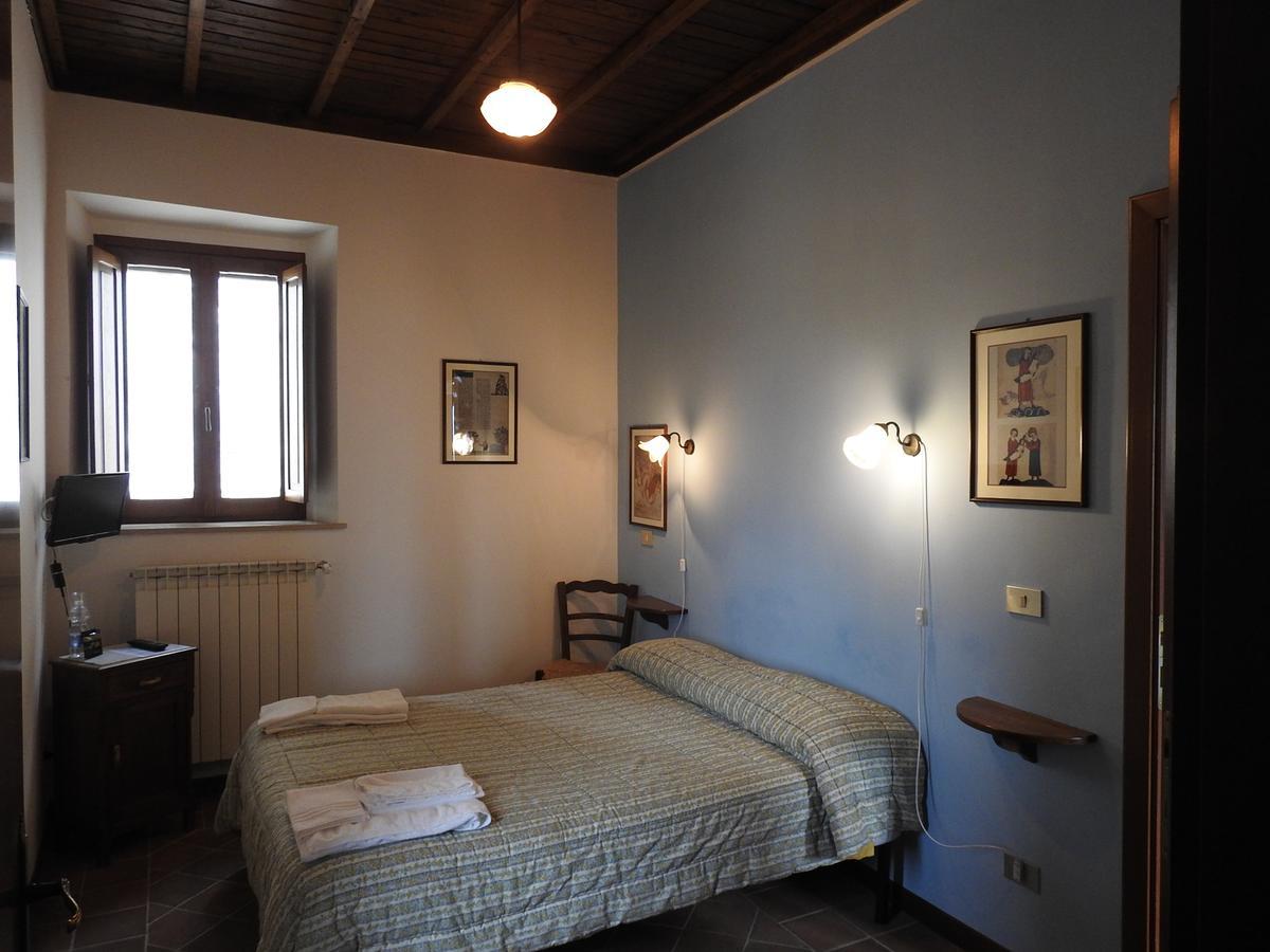 Locanda Il Falco Nero Fumone Экстерьер фото