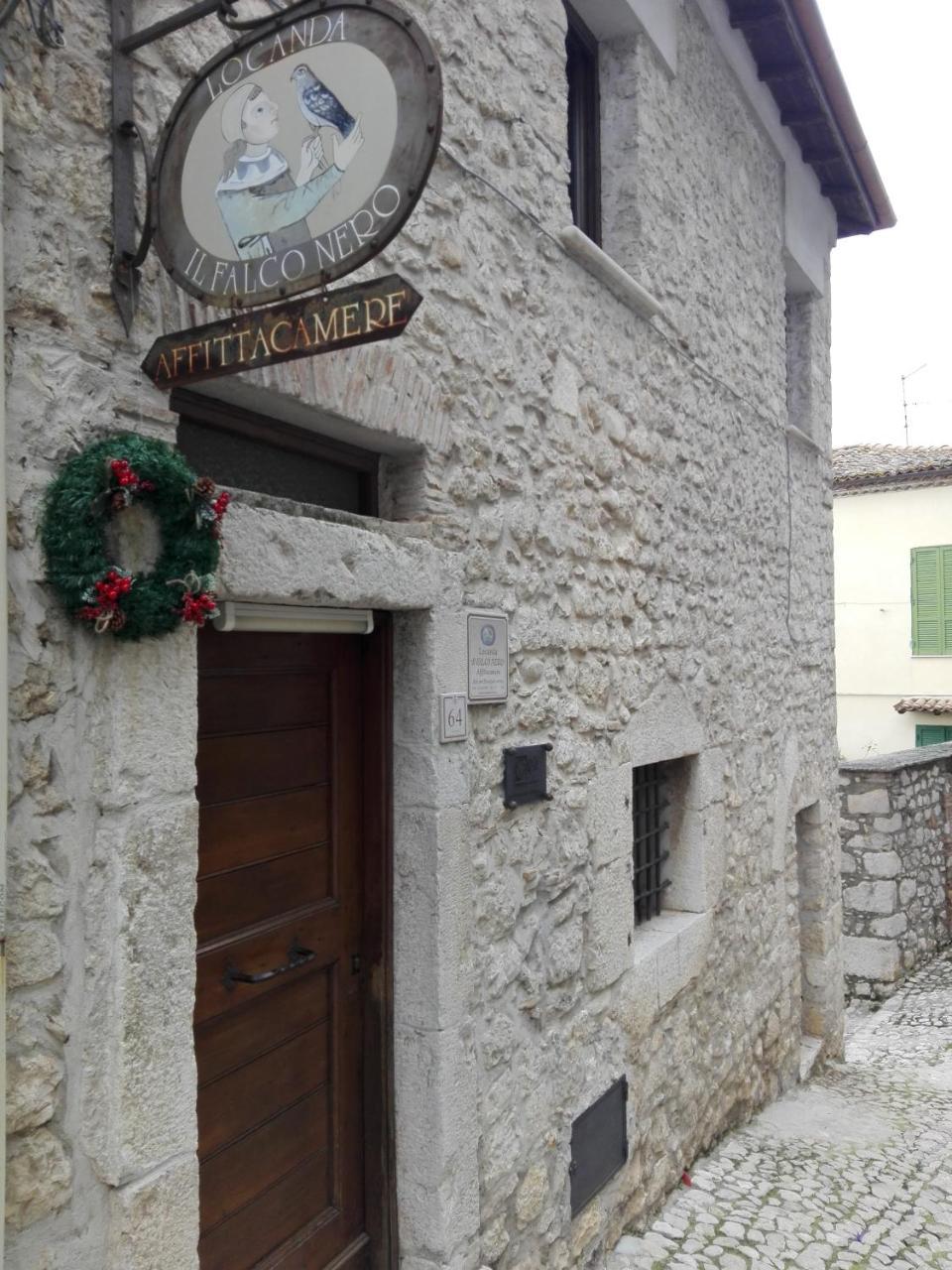 Locanda Il Falco Nero Fumone Экстерьер фото